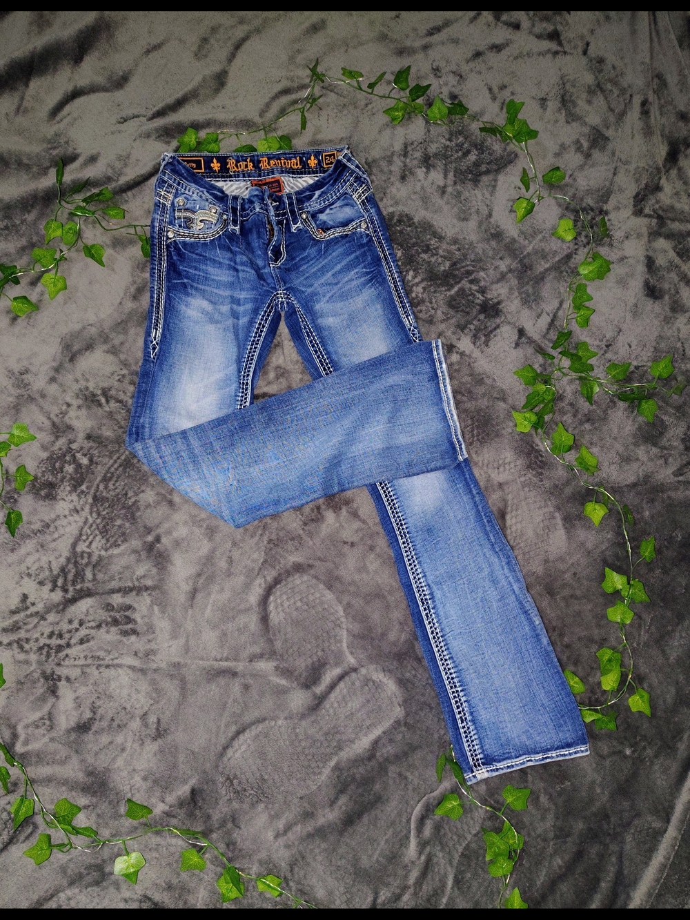 Blue Women's Fashion Jeans - Medium Wash